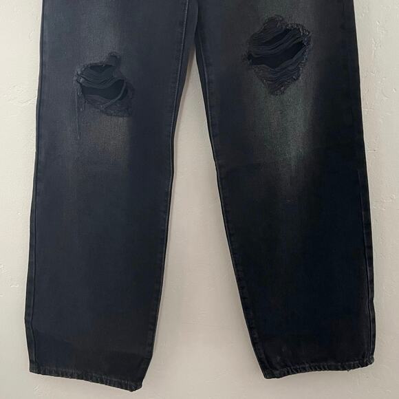 Levi's Baggy Dad Jeans Women's 26x32 Black Straight Leg Mid-Rise Distressed NWT - Picture 4 of 13